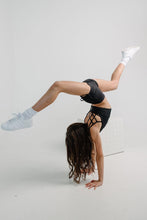 Load image into Gallery viewer, Tendu Misty Sports Bra
